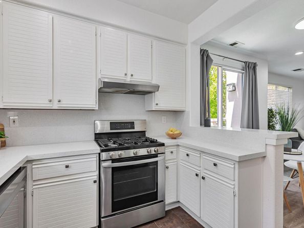 455 Navaro Way 201, San Jose CA 95134