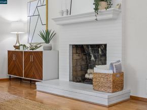 46 Parklane Dr, Orinda CA 94563