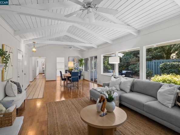 46 Parklane Dr, Orinda CA 94563