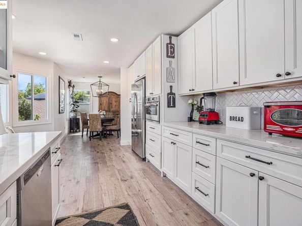 1828 Clayton Way, Concord CA 94519