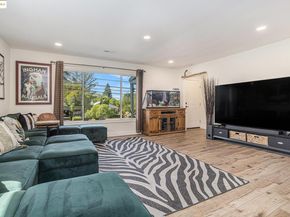 1828 Clayton Way, Concord CA 94519