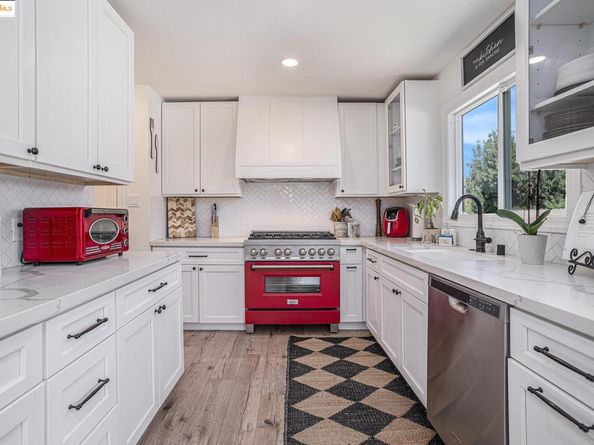 1828 Clayton Way, Concord CA 94519