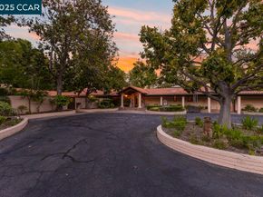 940 Reliez Station Ln, Lafayette CA 94549