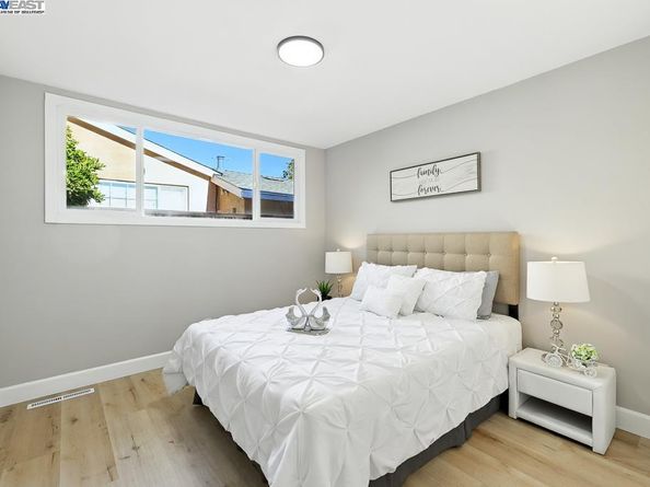 30456 Hoylake St, Hayward CA 94544