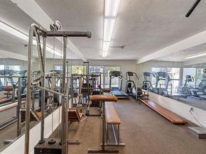 288 Whitmore St 217, Oakland CA 94611