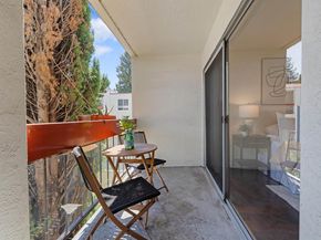 288 Whitmore St 217, Oakland CA 94611