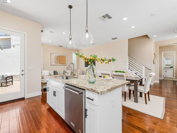 4069 Chalk Hill Way, Dublin CA 94568