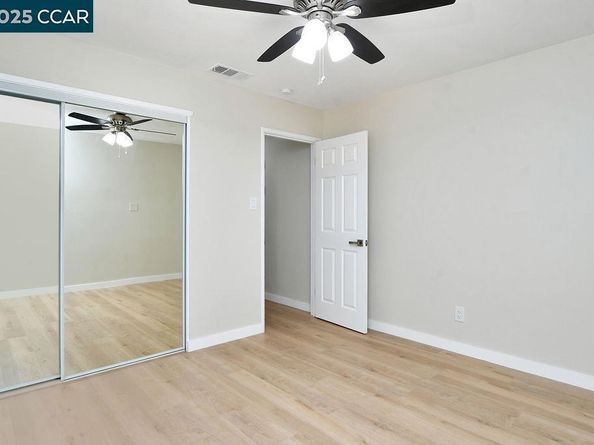 2317 Wright Ave, Pinole CA 94564