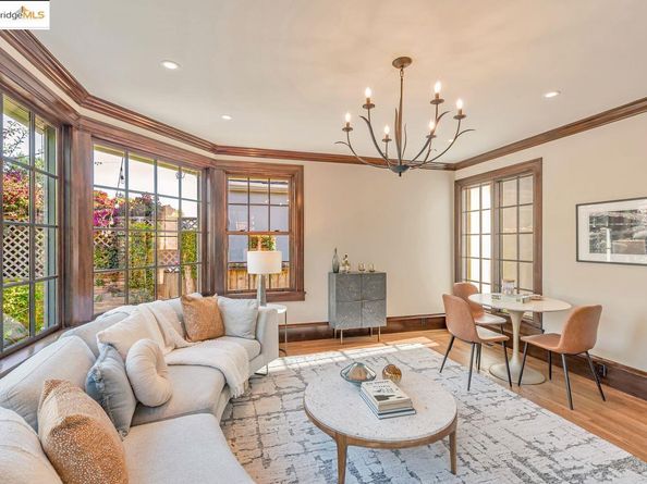 2905 Piedmont Ave, Berkeley CA 94705