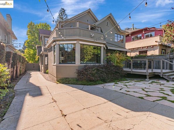 2905 Piedmont Ave, Berkeley CA 94705