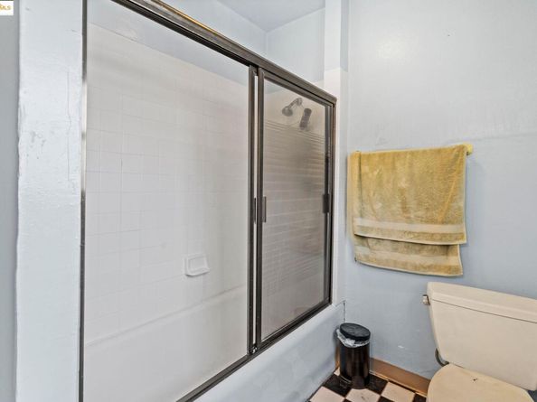 738 E 19Th St, Oakland CA 94606