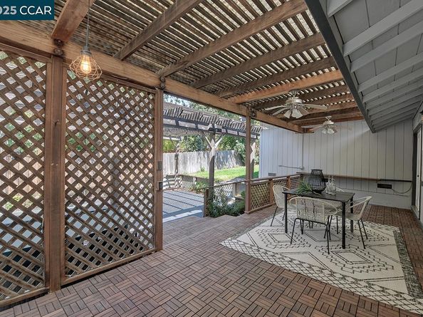 3015 Lanway Ct, Concord CA 94518
