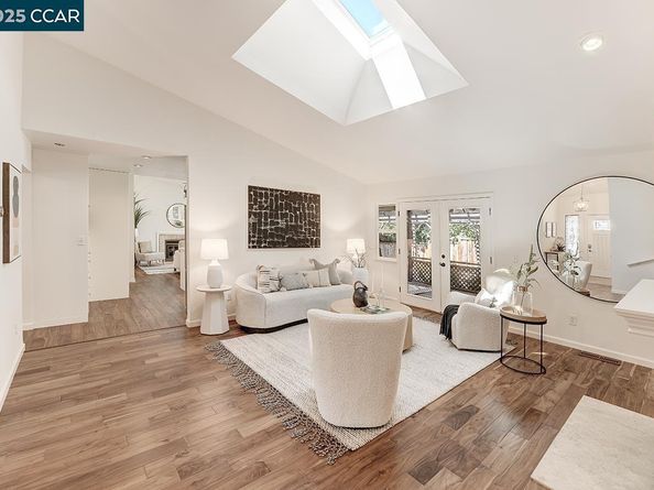 3015 Lanway Ct, Concord CA 94518