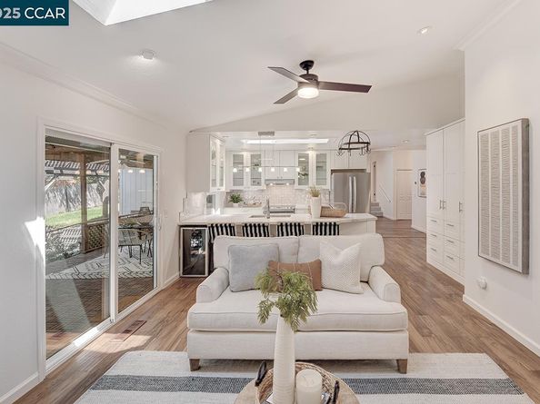 3015 Lanway Ct, Concord CA 94518