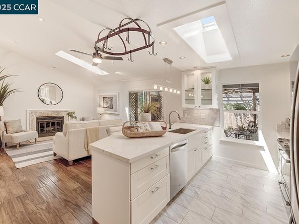 3015 Lanway Ct, Concord CA 94518