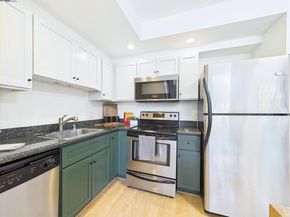 485 W Macarthur Blvd 201, Oakland CA 94609
