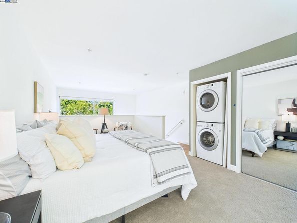 485 W Macarthur Blvd 201, Oakland CA 94609