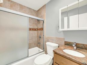 1337 24Th St, Richmond CA 94806