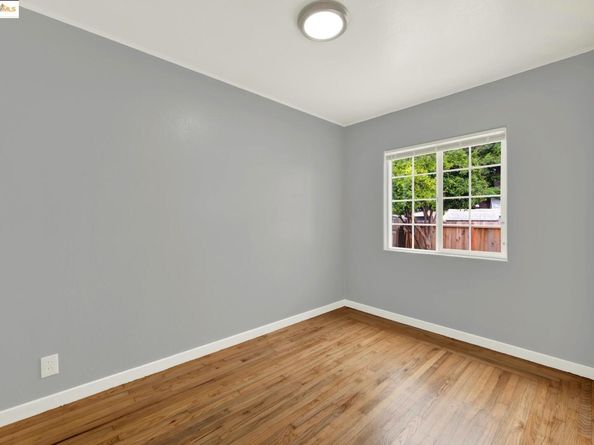 1337 24Th St, Richmond CA 94806