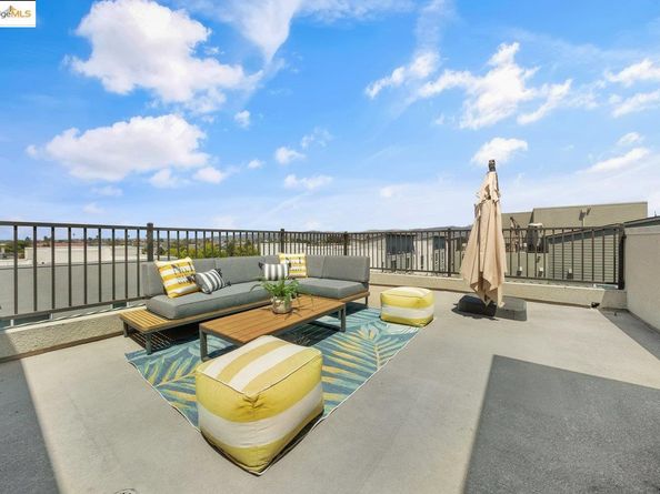 1496 Seawind Dr, Richmond CA 94804