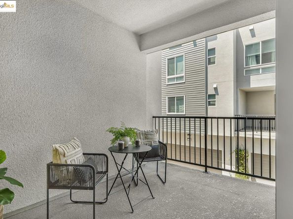 1496 Seawind Dr, Richmond CA 94804