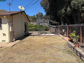 2722 Moyers Rd, Richmond CA 94806