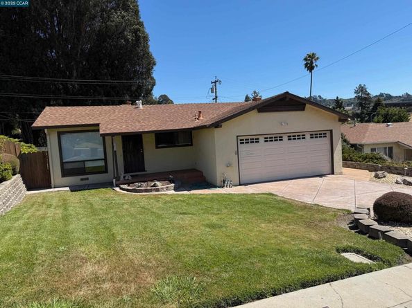 2722 Moyers Rd, Richmond CA 94806
