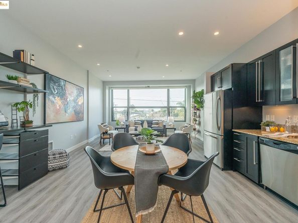 1001 46Th St 220, Emeryville CA 94608
