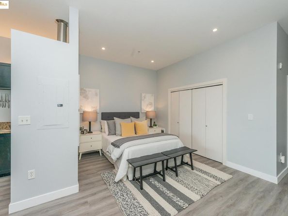 1001 46Th St 220, Emeryville CA 94608