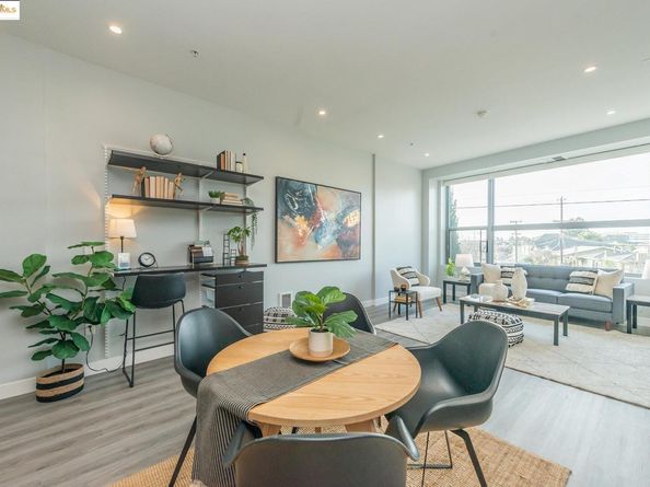1001 46Th St 220, Emeryville CA 94608