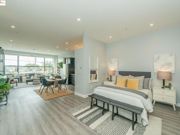1001 46Th St 220, Emeryville CA 94608