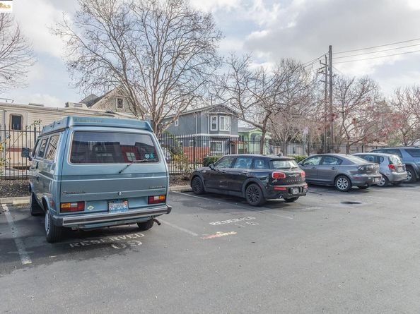1001 46Th St 220, Emeryville CA 94608