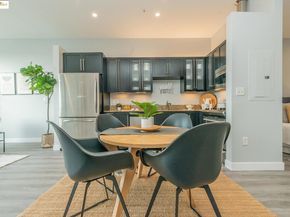 1001 46Th St 220, Emeryville CA 94608