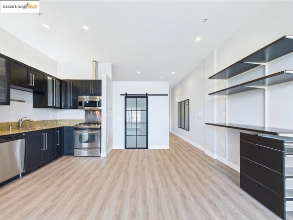 1001 46Th St 220, Emeryville CA 94608