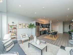 1001 46Th St 220, Emeryville CA 94608
