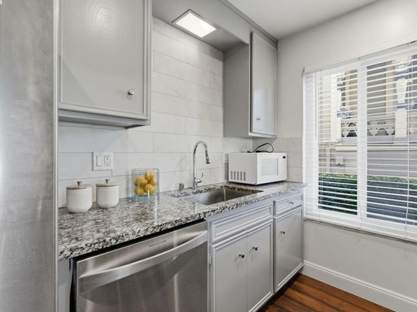 1210 Broadway A, Alameda CA 94501