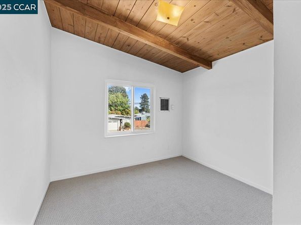 1655 Marlesta Rd, Pinole CA 94564