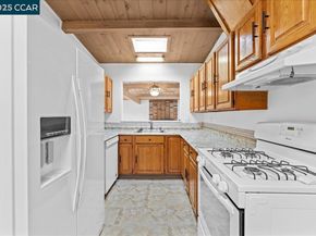 1655 Marlesta Rd, Pinole CA 94564
