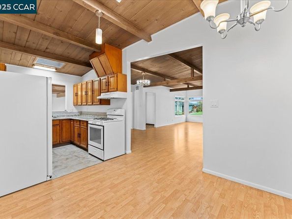 1655 Marlesta Rd, Pinole CA 94564