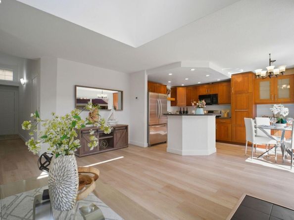 22 Sea Crest Terrace, Fremont CA 94536
