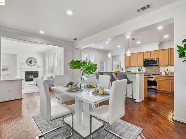 28530 Gulfport Cir, Hayward CA 94545