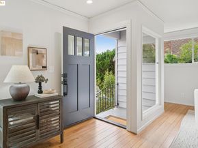 4081 Waterhouse Rd, Oakland CA 94602
