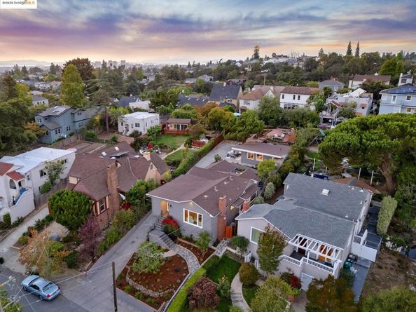 4081 Waterhouse Rd, Oakland CA 94602