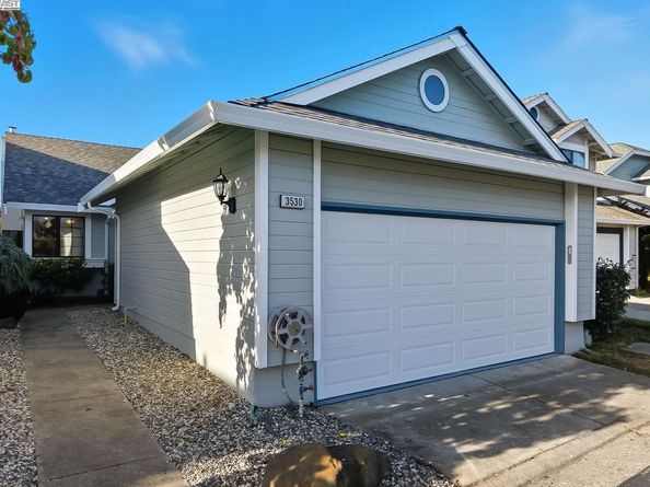 3530 Depassier Way, Alameda CA 94502