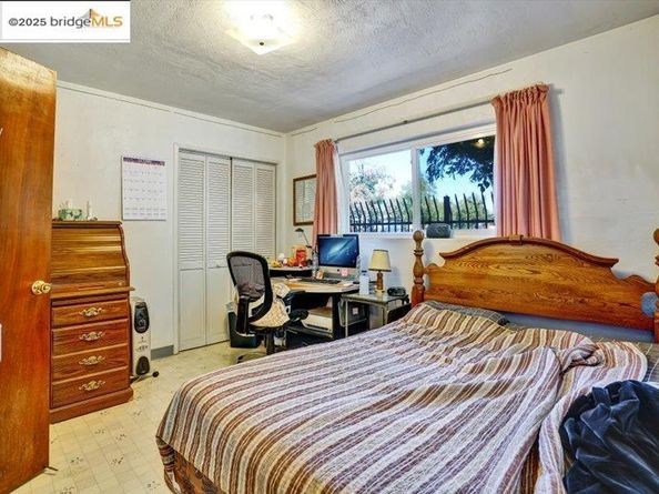 2151 Elm St, Livermore CA 94551