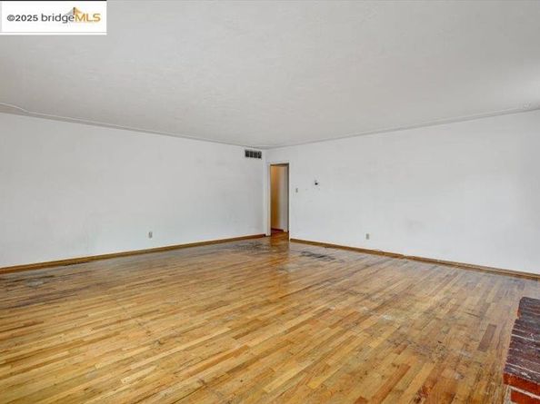 2151 Elm St, Livermore CA 94551