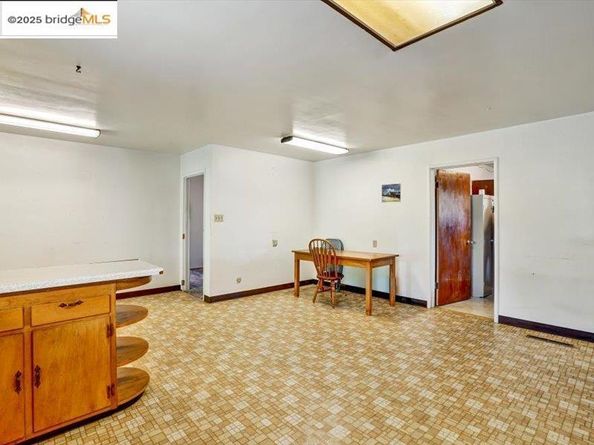 2151 Elm St, Livermore CA 94551