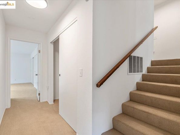 7250 Woodrow Dr, Oakland CA 94611