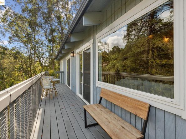 7250 Woodrow Dr, Oakland CA 94611