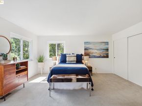 7250 Woodrow Dr, Oakland CA 94611
